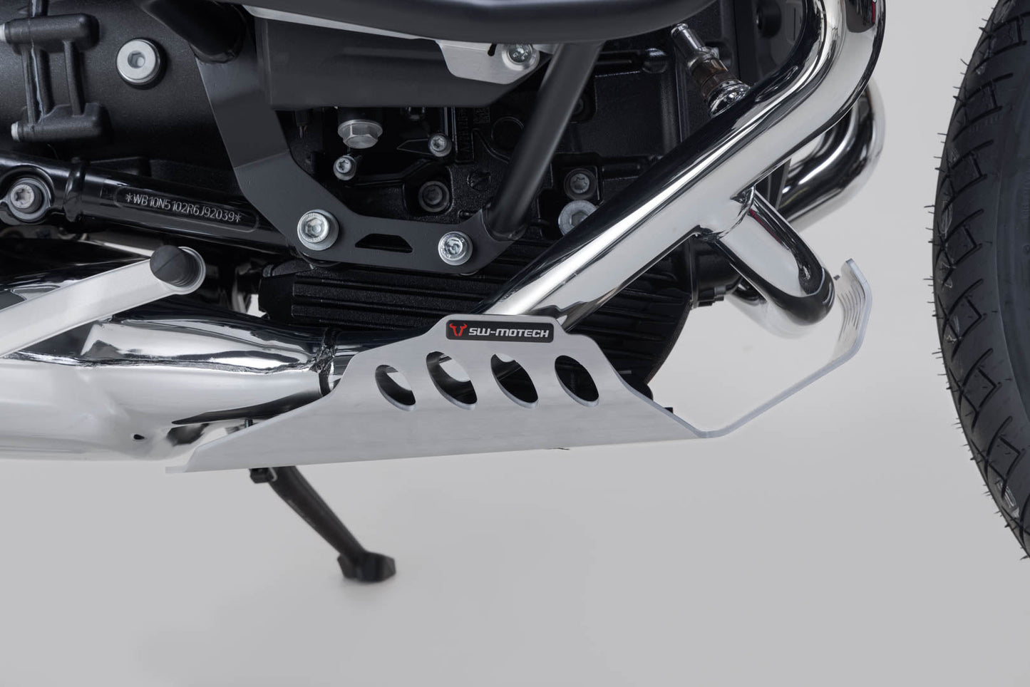 SW-MOTECH Protectores de motor Plateado. BMW R12 / R12 nineT (23-).