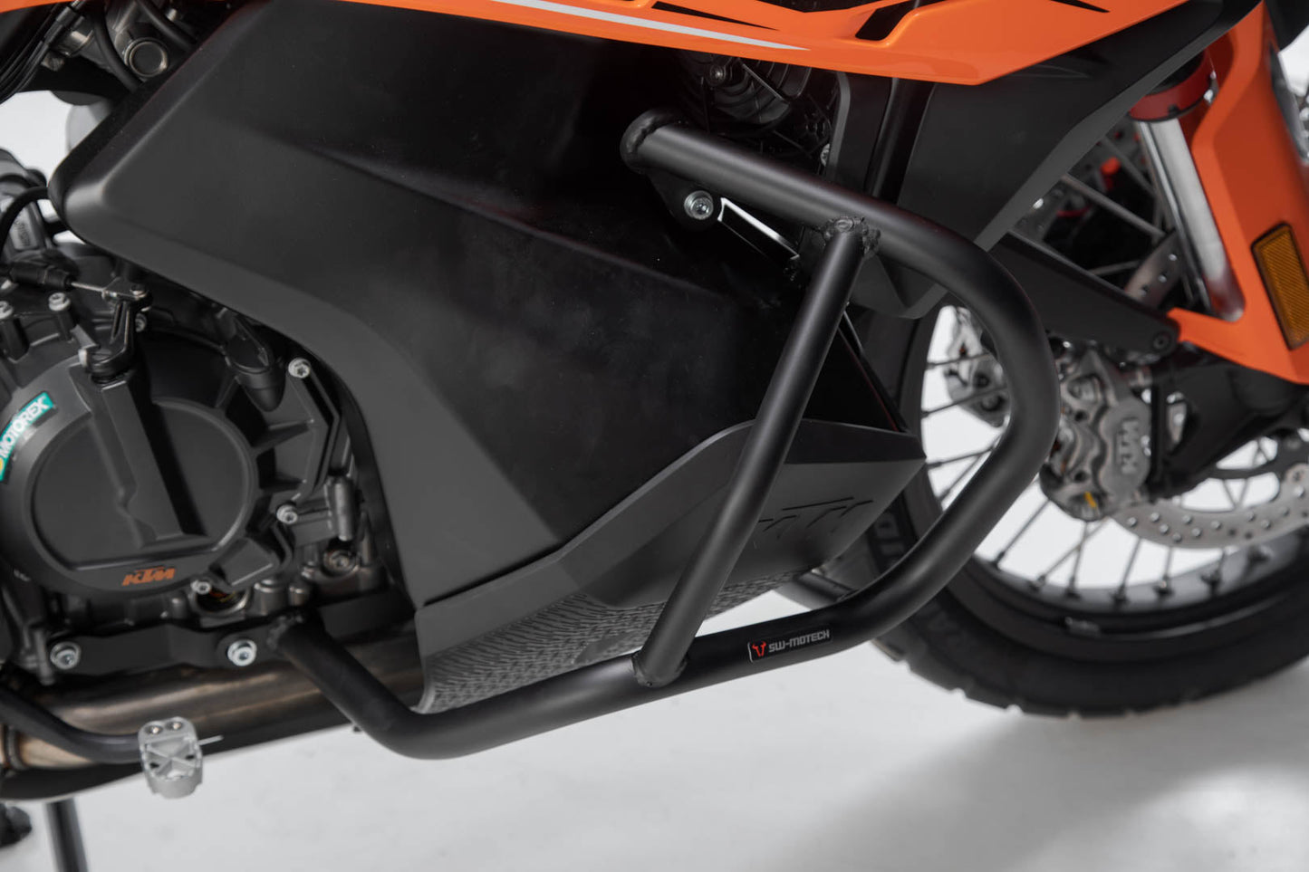 SW-MOTECH Protecciones laterales de motor Negro. KTM 790/890 Adv/R Husqvarna Norden 901.