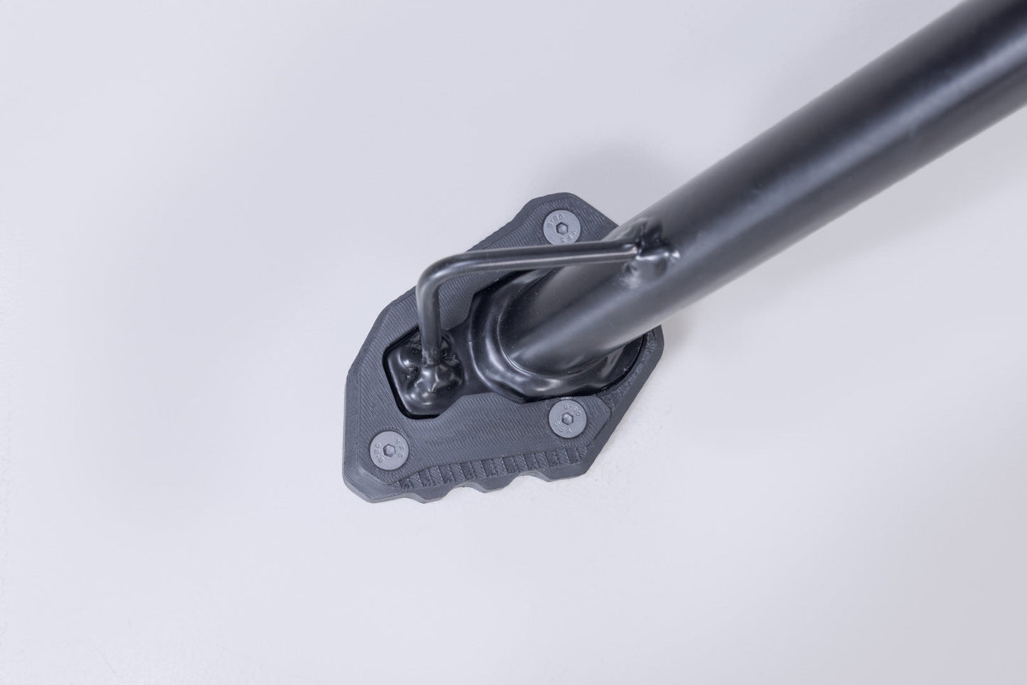 SW-MOTECH Extension para caballete lateral Negro/plateado. KTM 250 Adv 390 Adv (25-).