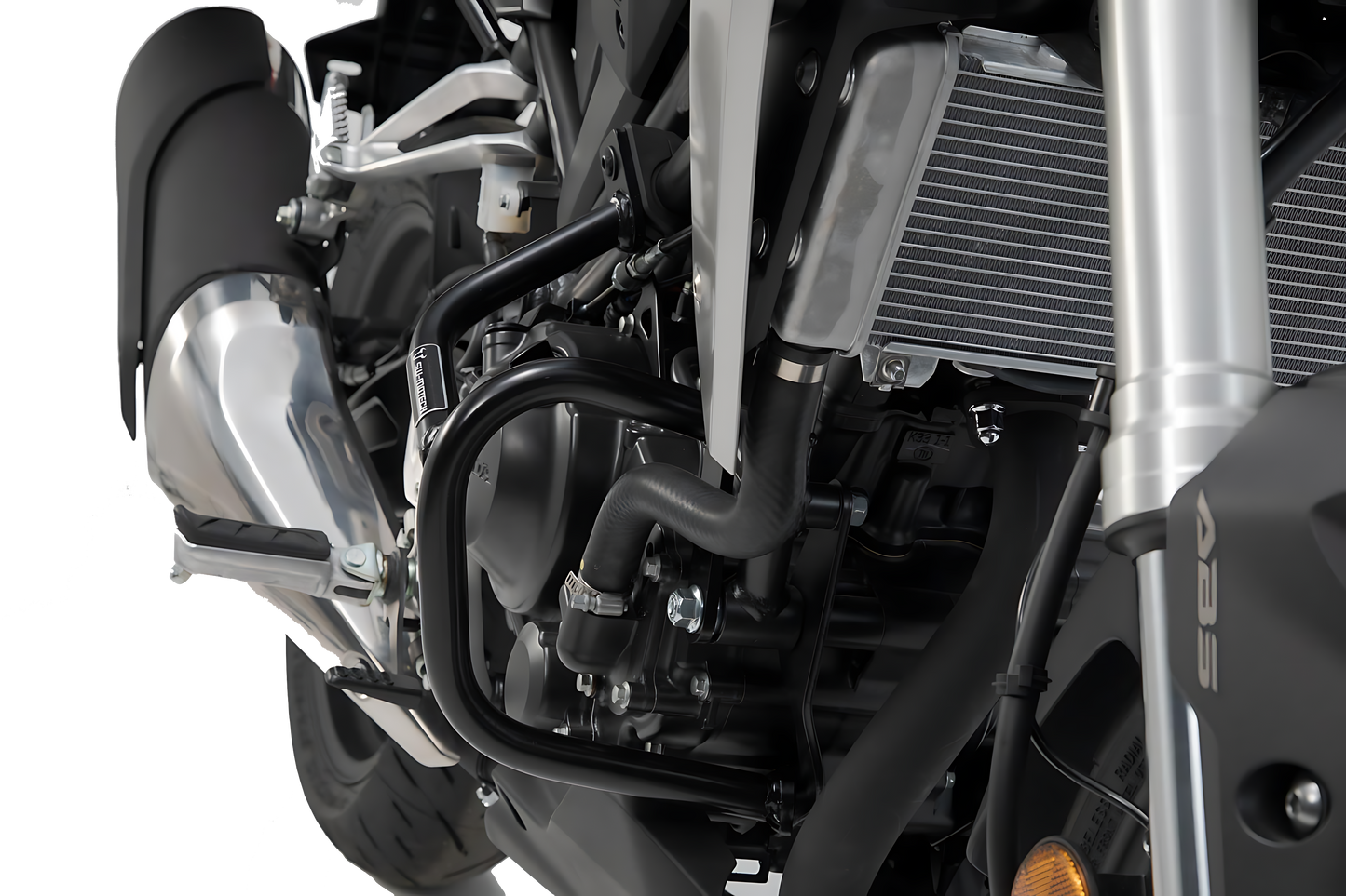 Protecciones laterales de motor Negro. Honda CB300R (18-).