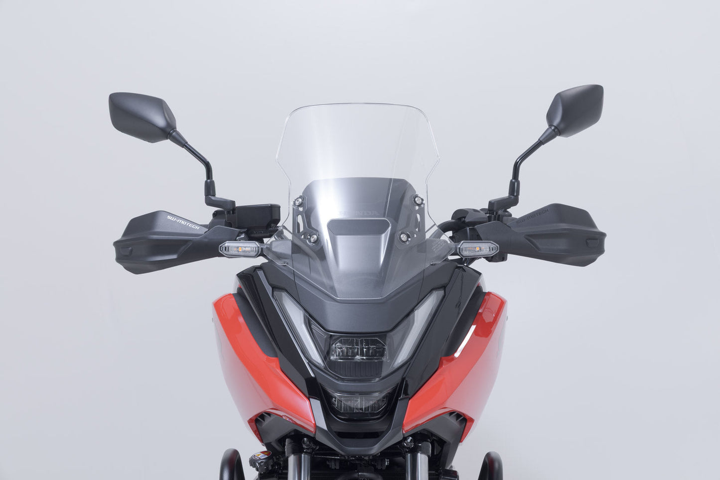 SW-MOTECH Kit de protectores de manos Adventure Negro. Modelos Honda NC (11-) modelos Suzuki.