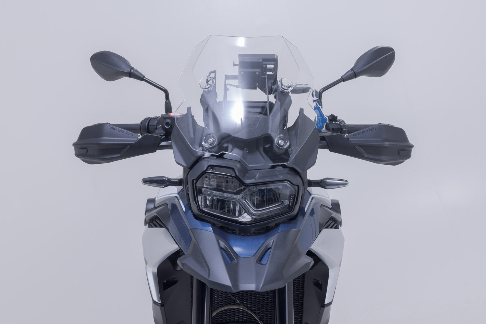 SW-MOTECH Kit de protectores de manos Adventure Negro. BMW F 850 GS (17-).