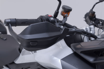 SW-MOTECH Kit de protectores de manos Adventure Negro. Triumph Tiger 1200 (22-).