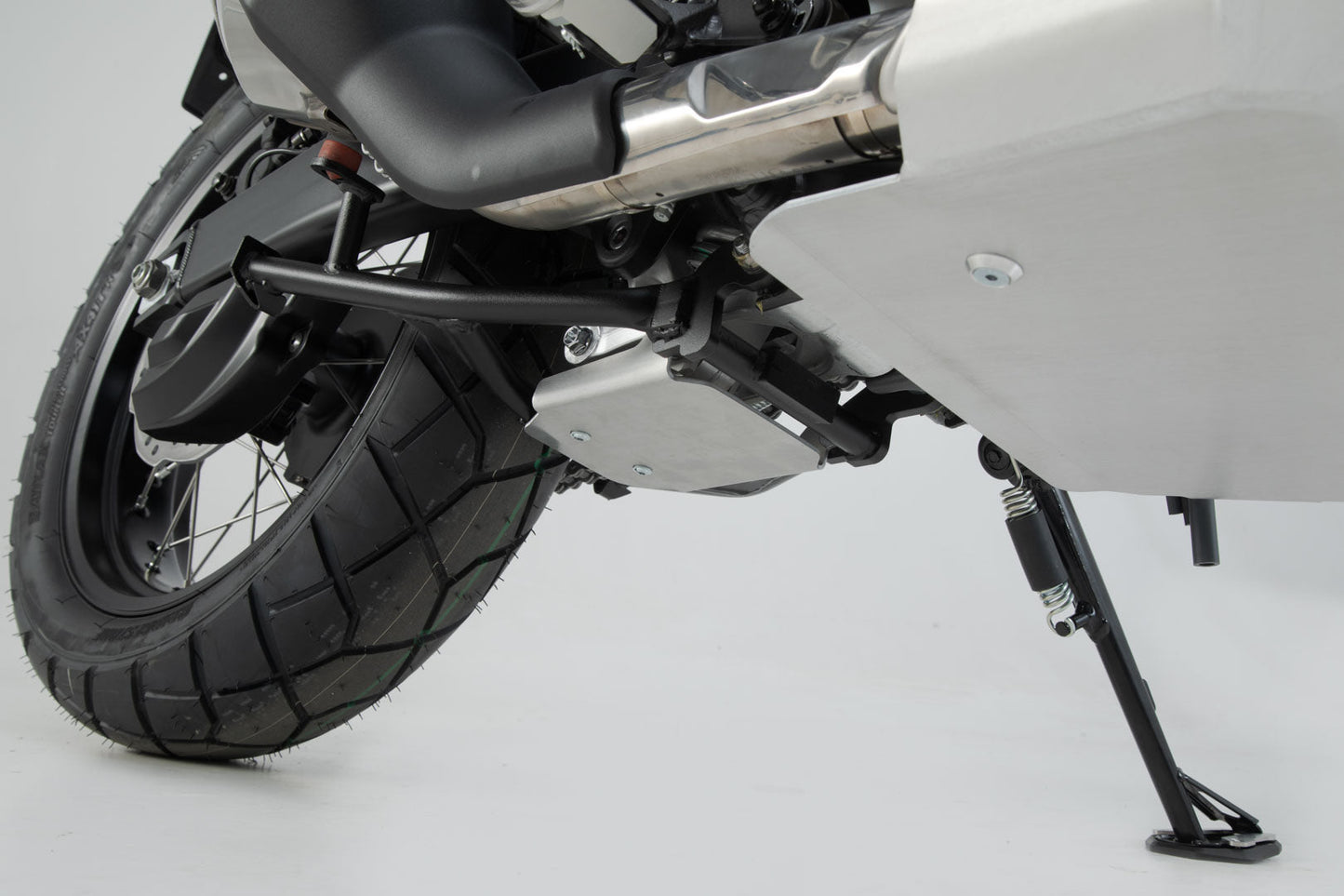 SW-MOTECH Caballete principal Negro. CRF1100L Africa Twin / Adventure Sports.