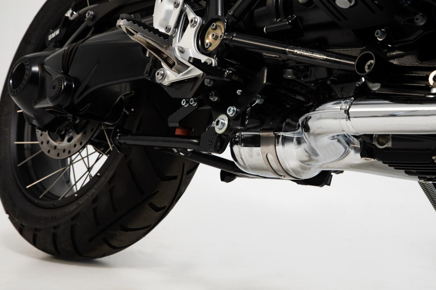 SW-MOTECH Caballete central Negro. BMW R nineT Urban G/S / Scrambler (16-).