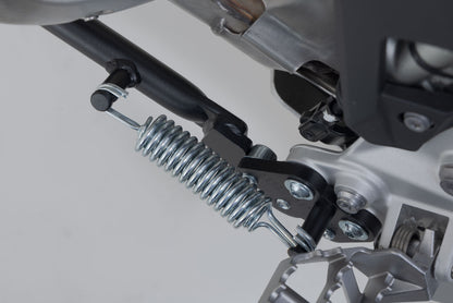 SW-MOTECH Caballete central Negro. BMW F 850 GS/Adv (18-) F 900 GS (23-).