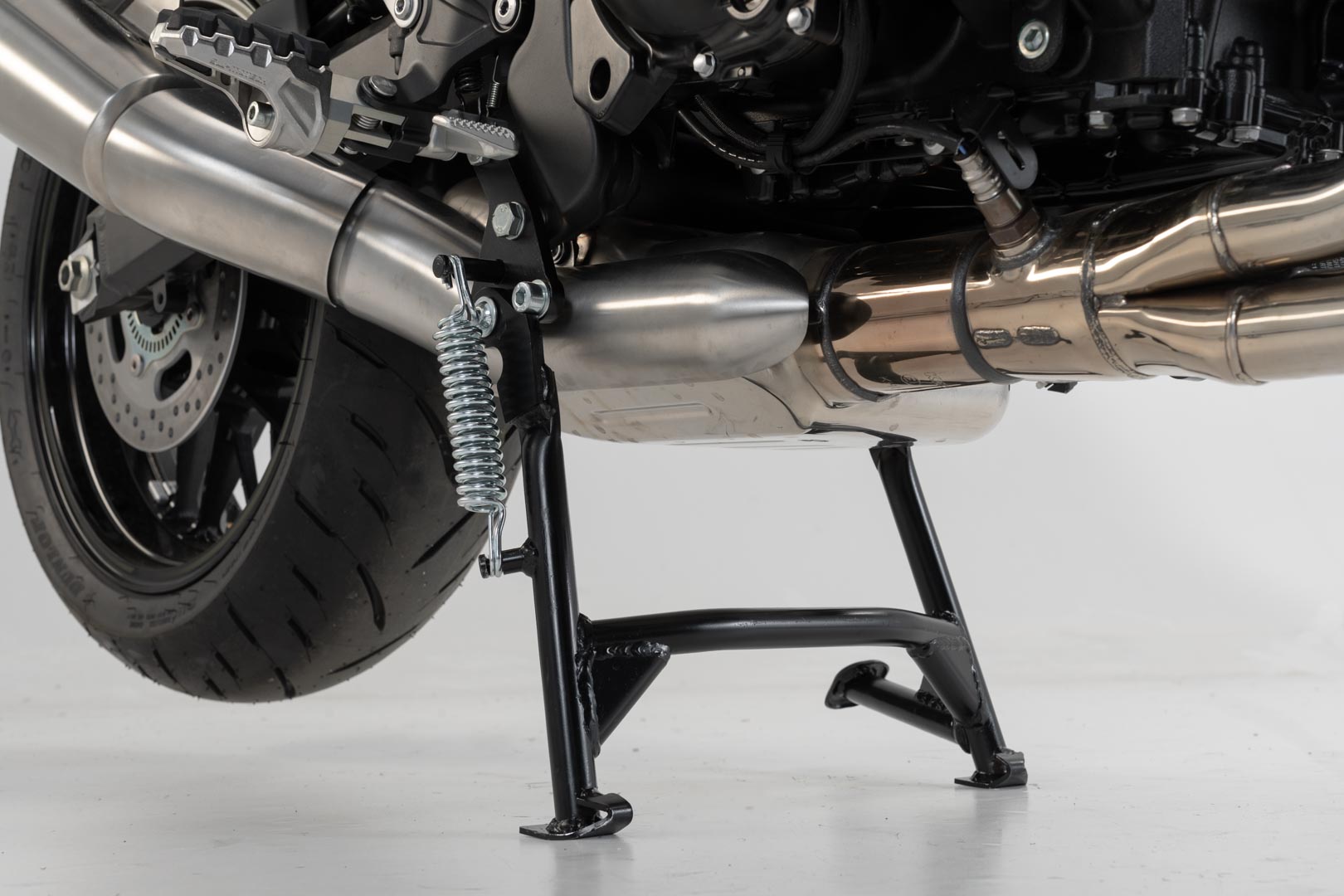 SW-MOTECH Caballete central Negro. Kawasaki Z900RS/ SE / Cafe (17-).