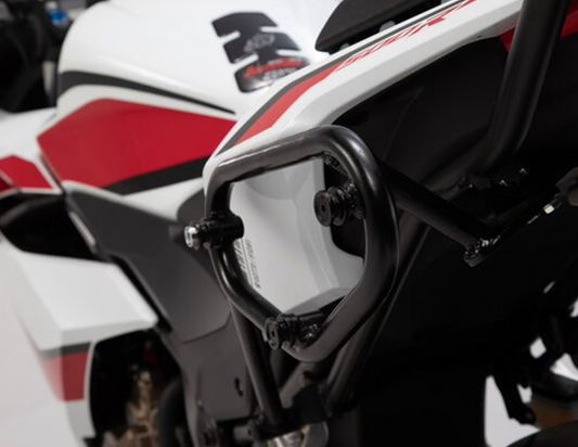 Soporte lateral izquierdo SLC. Honda CB500F (16-18), CBR500R (16-18).