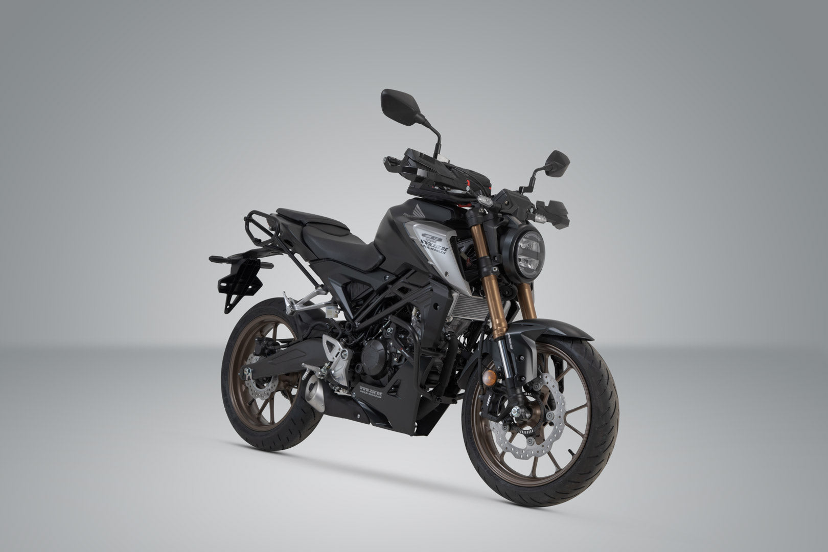 SW-MOTECH Soporte lateral derecho SLC Honda CB300R (18-) / CB125R (18-).