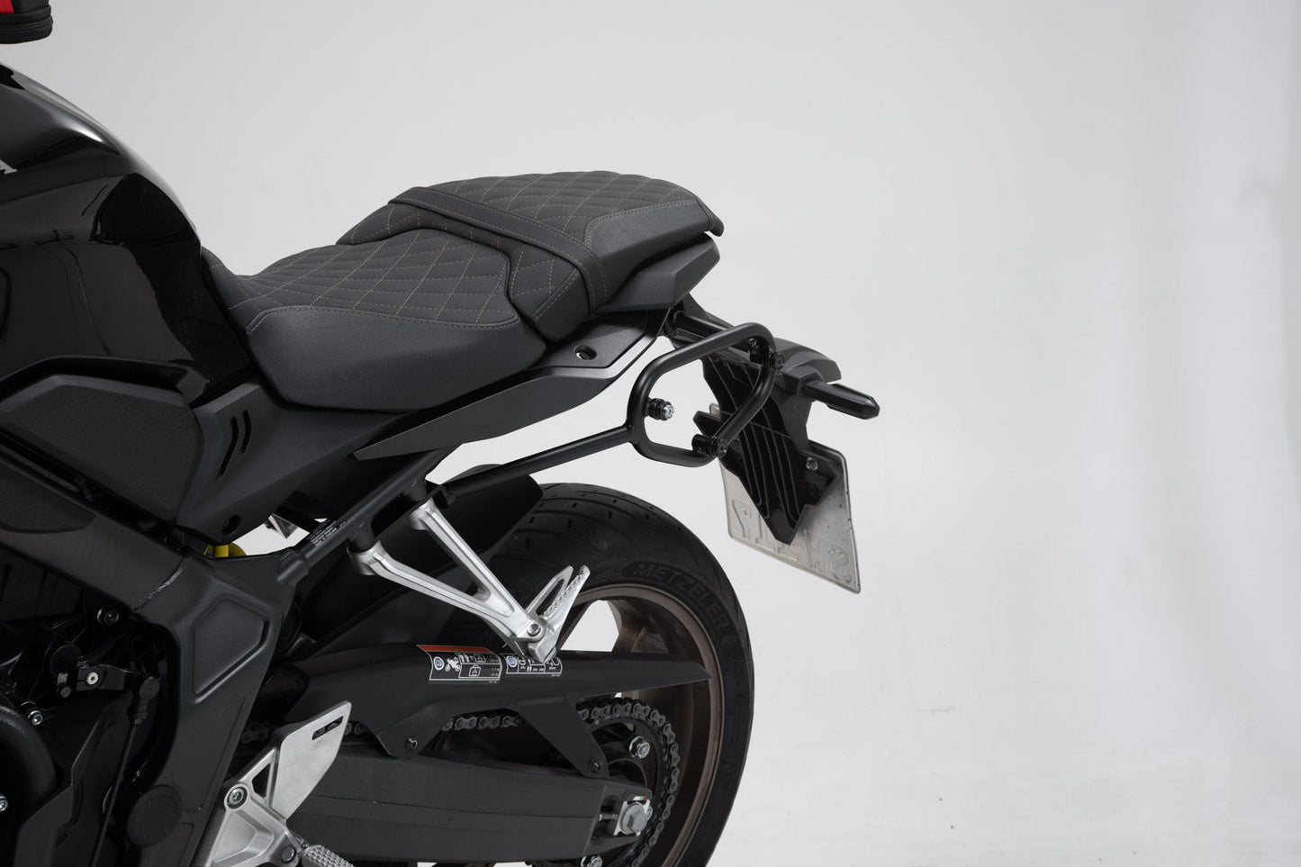 SW-MOTECH Soporte lateral izquierdo SLC Honda CBR650R (18-20) / CB650R (18-20).