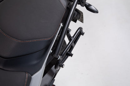 SW-MOTECH Soporte lateral izquierdo SLC KTM 790 Duke (18-) / 890 Duke R (19-).