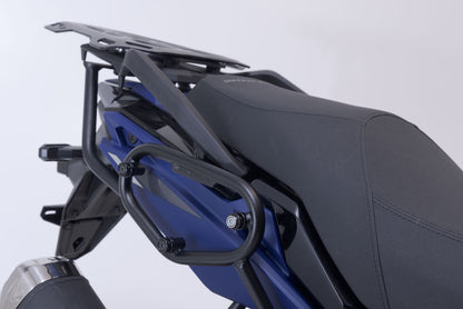 SW-MOTECH Soporte lateral derecho SLC Suzuki V-Strom 800 / 800DE (22-).