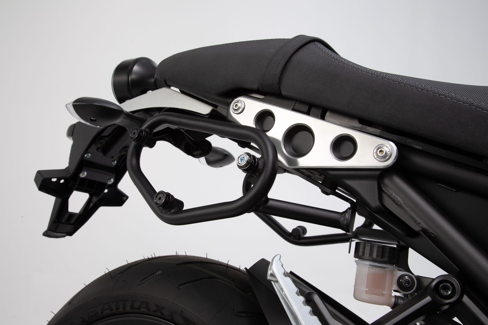 SW-MOTECH Soporte lateral derecho SLC Yamaha XSR 900 (15-21).