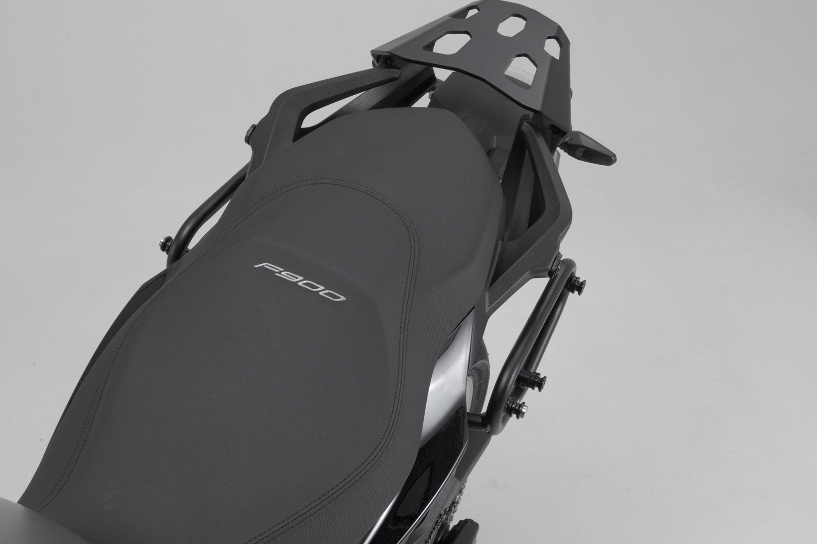 SW-MOTECH Soporte lateral izquierdo SLC BMW F 900 R / XR (19-).