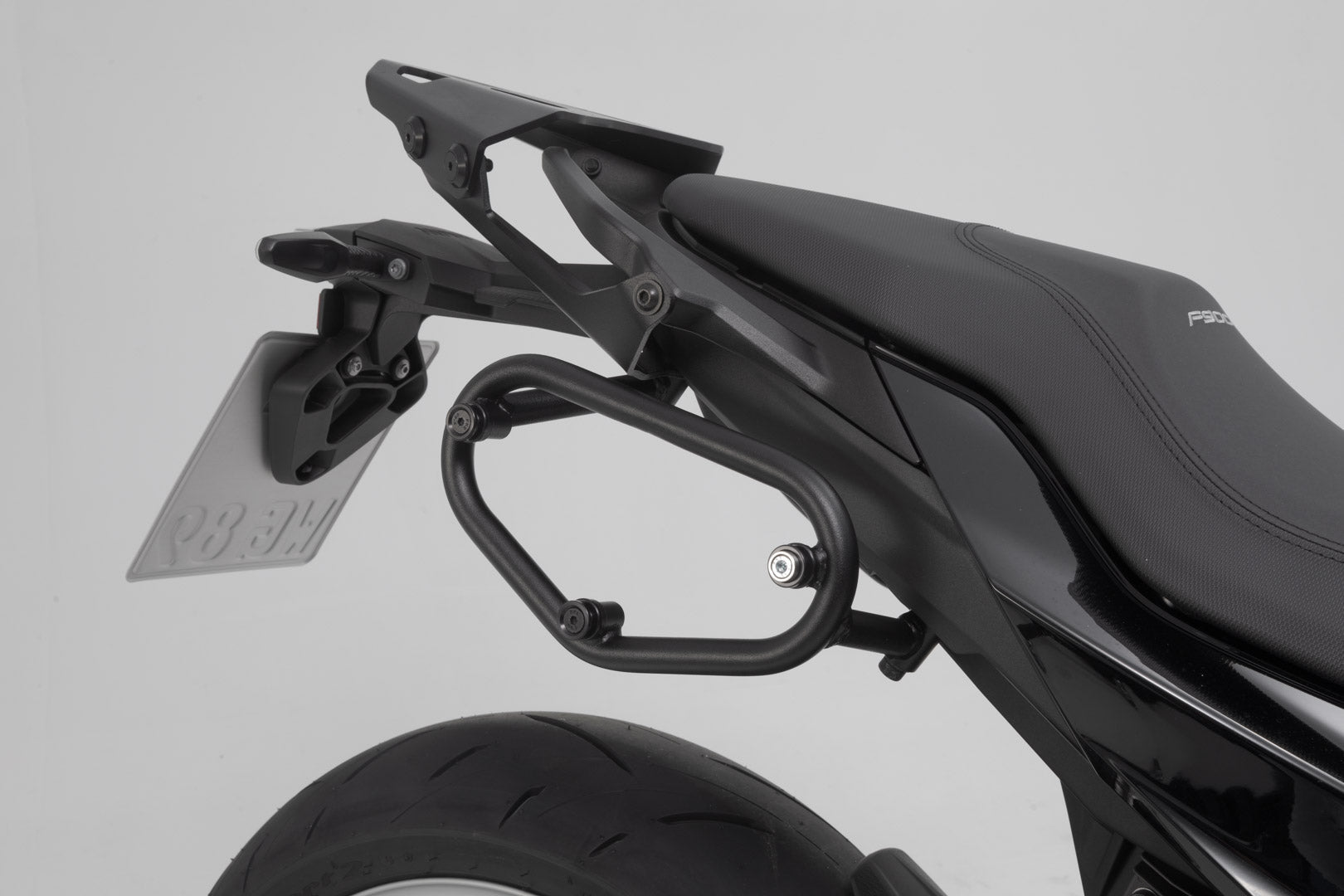 SW-MOTECH Soporte lateral derecho SLC BMW F 900 R / XR (19-).
