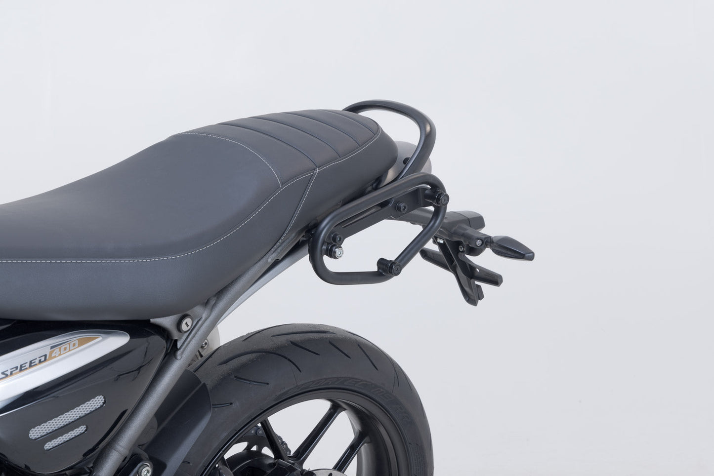 SW-MOTECH Soporte lateral izquierdo SLC Triumph Speed 400 / Scrambler 400 X/XC (23-).