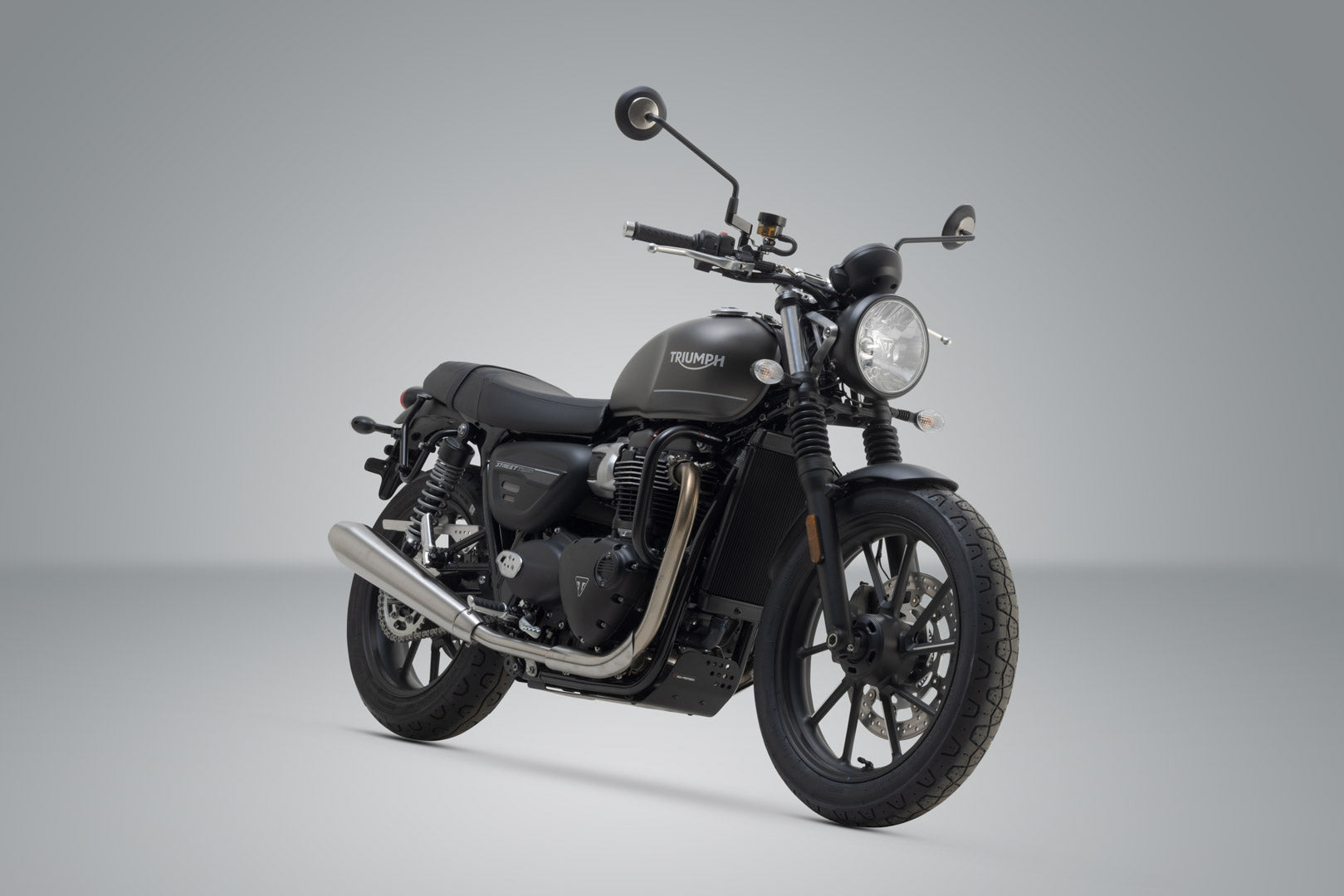 SW-MOTECH Soporte lateral derecho SLC Triumph Street Twin/ Cup Speed Twin 900.