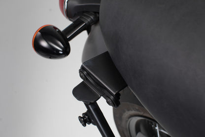 SW-MOTECH Adaptador para Soporte lateral SLC/V-LOC derecha Triumph Bonneville T100/T120 (15-).
