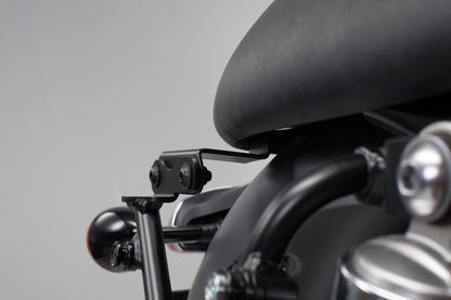 SW-MOTECH Adaptador para Soporte lateral SLC/V-LOC derecha Triumph Bonneville T100/T120 (15-).