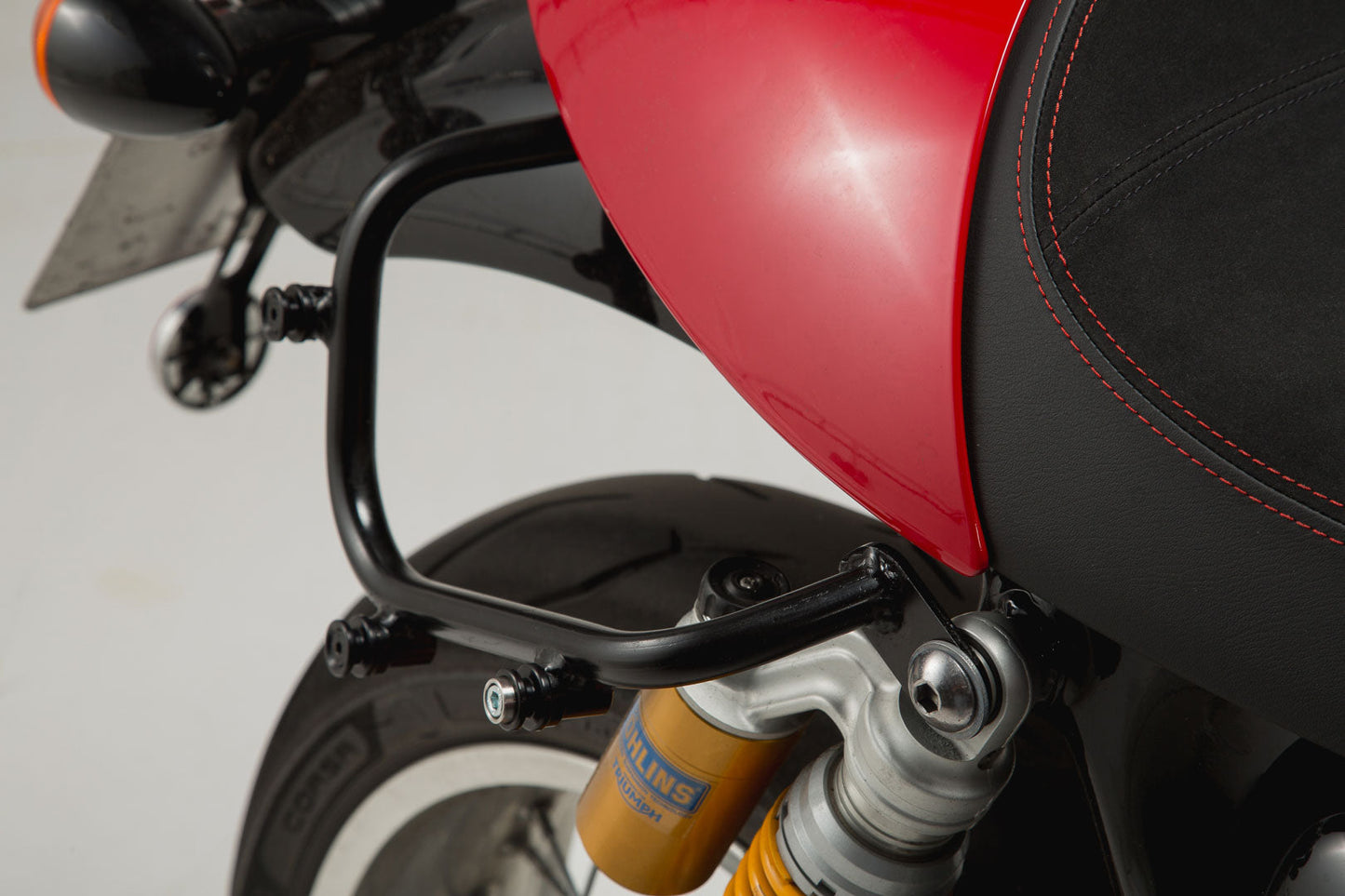 SW-MOTECH Soporte lateral izquierdo SLC Triumph Thruxton 1200/R (16-19) TFC (18-).