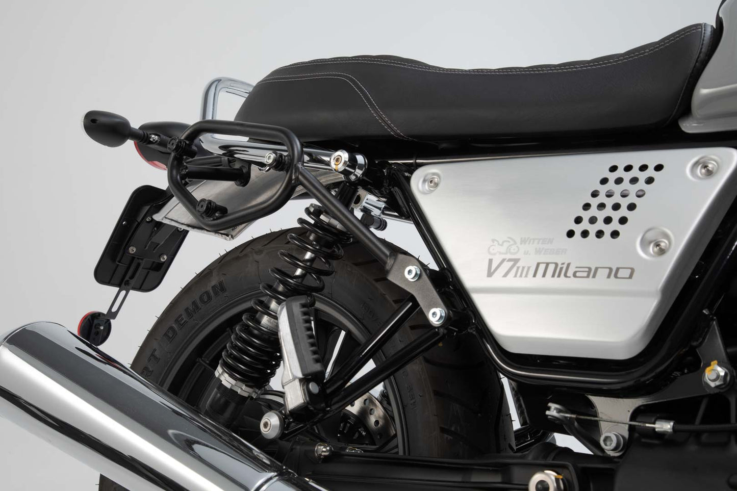 SW-MOTECH Soporte lateral derecho SLC Moto Guzzi V7 lll (16-).
