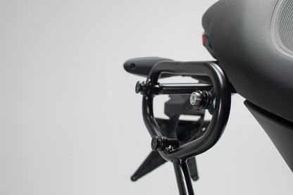 SW-MOTECH Soporte lateral derecho SLC Ducati Monster 797 (16-).