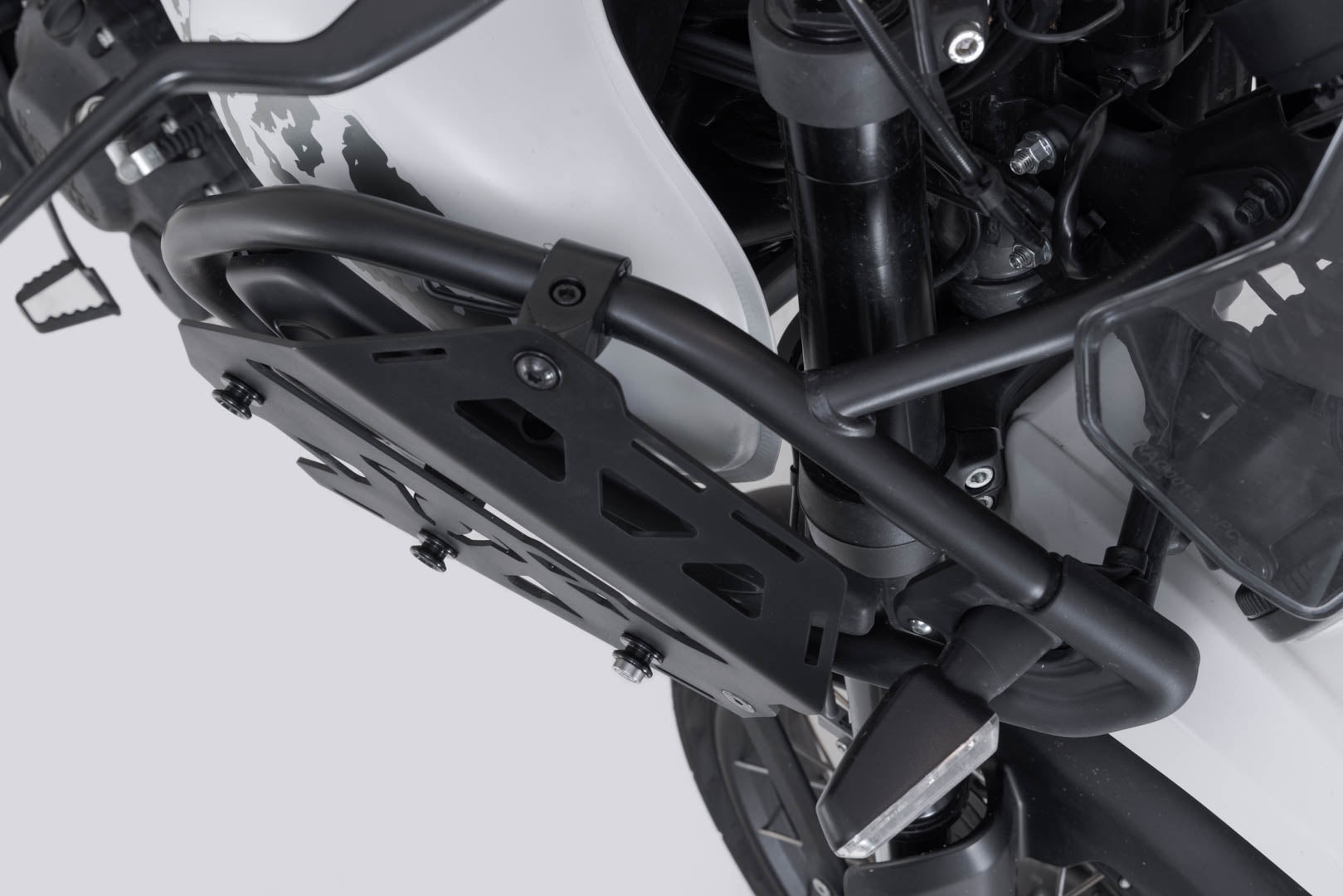 SW-MOTECH Soporte lateral derecho SLC para barras prot. orig Royal Enfield Himalayan 450 (23-).