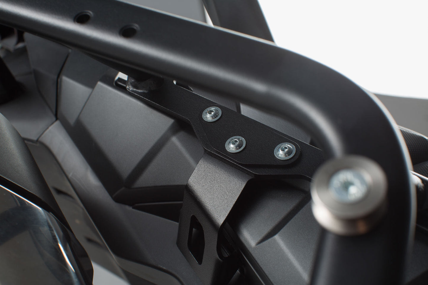 SW-MOTECH Soporte lateral PRO -Versión off-road Negro. Honda Africa Twin / Adv Sports (18-).