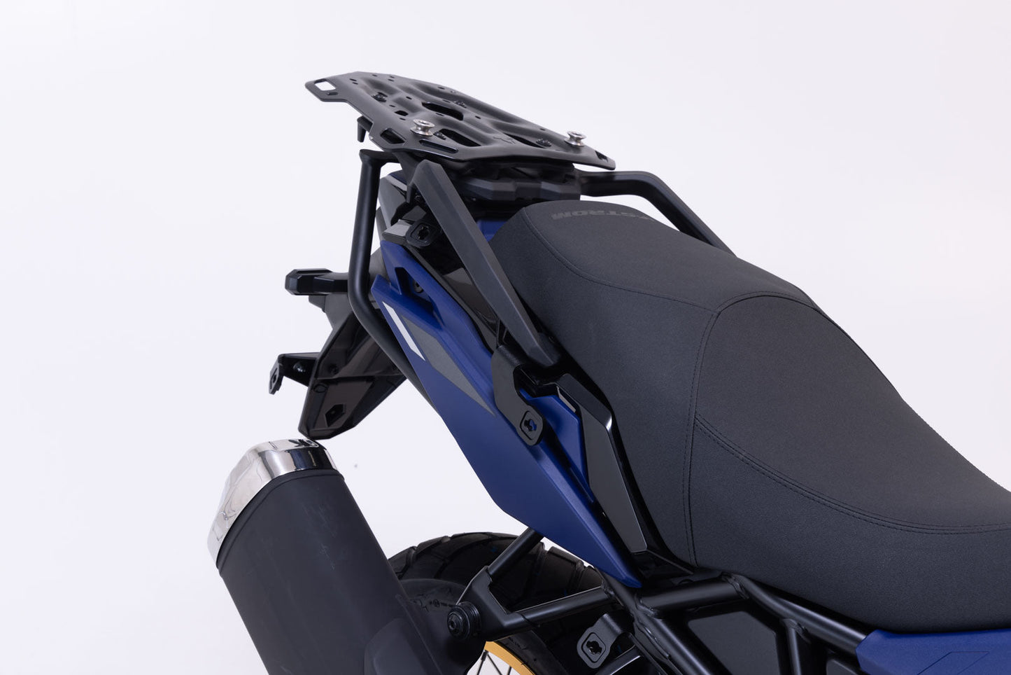 SW-MOTECH Soporte lateral PRO Negro. Suzuki V-Strom 800 / 800DE (22-).
