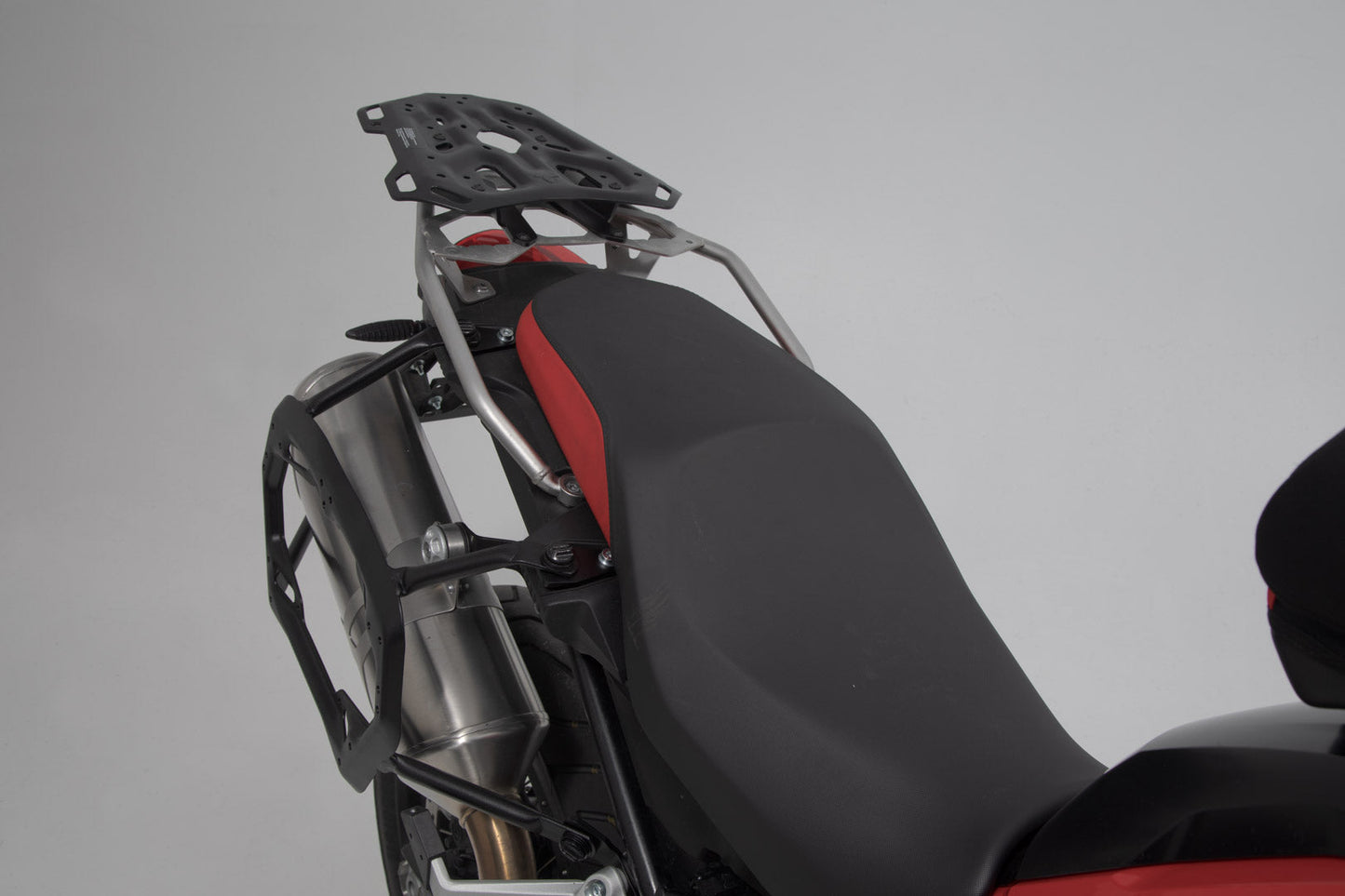 SW-MOTECH Soporte lateral PRO Negro. BMW F 750/800 GS F 850 GS/Adv (17-).