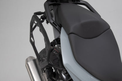 SW-MOTECH Soporte lateral PRO Negro. BMW S 1000 XR (19-).