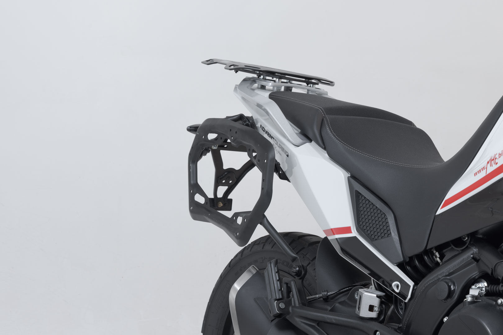 SW-MOTECH Soporte lateral PRO Negro. Moto Morini X-Cape 650 (21-).