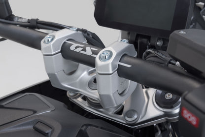 SW-MOTECH Elevador de manillar H=30 mm. Plateado. BMW R 1300 GS (23-)/Adv (24-).