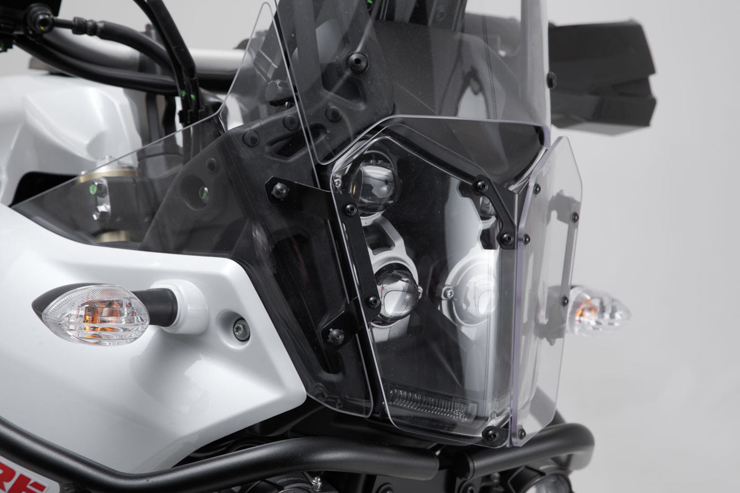 SW-MOTECH Protector de luces delanteras Soporte con panel de PVC. Yamaha Ténéré 700 (19-).