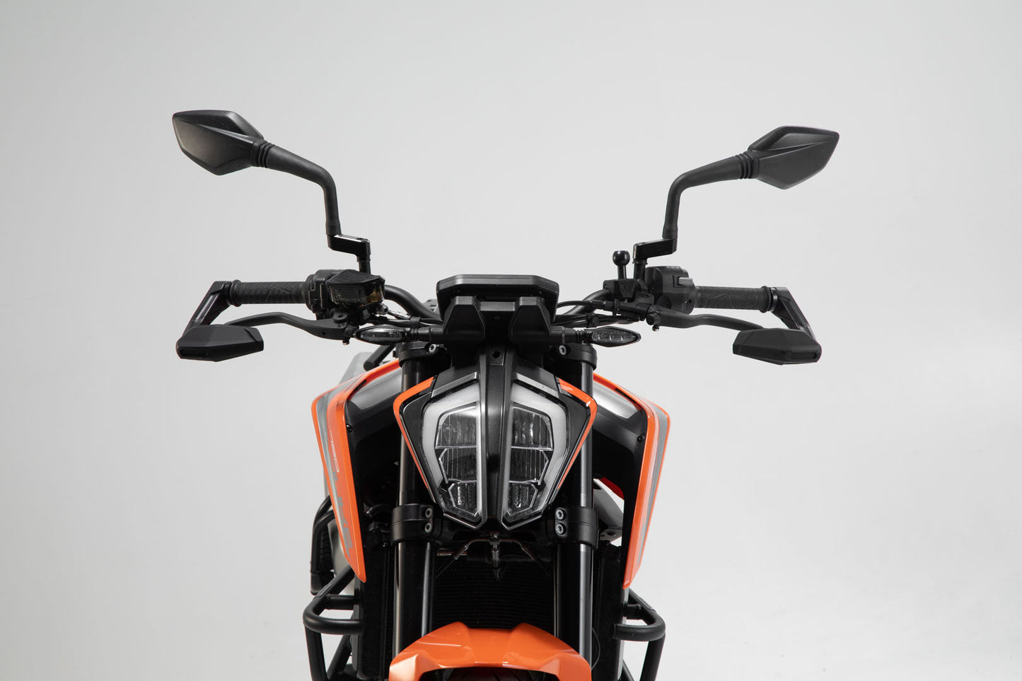 SW-MOTECH Protectores de maneta con deflector de aire Negro. Modelos KTM/ Husqvarna.