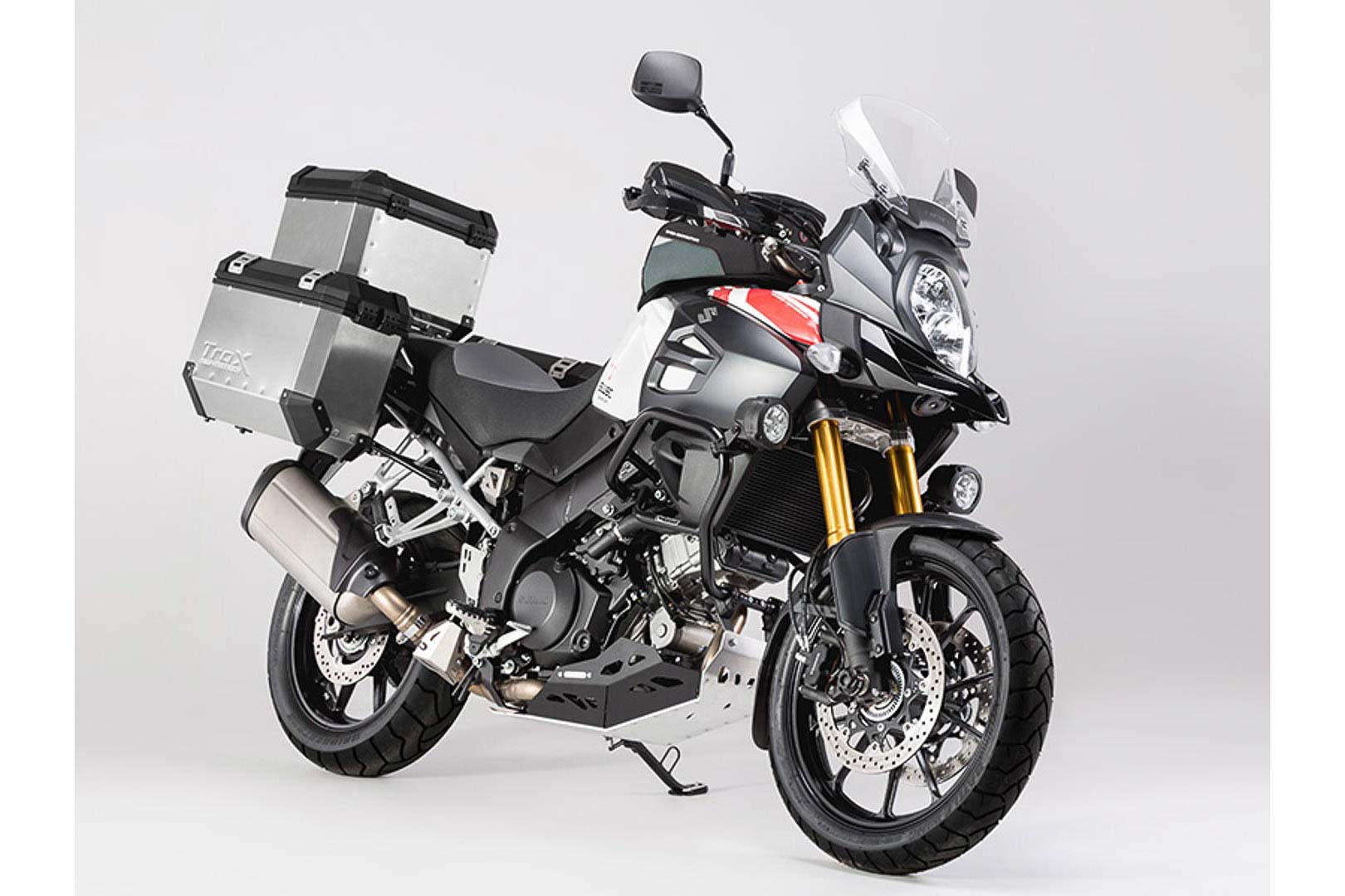 SW-MOTECH Protector de motor Negro/Plateado. Para V-Strom 1000 con crashbar.