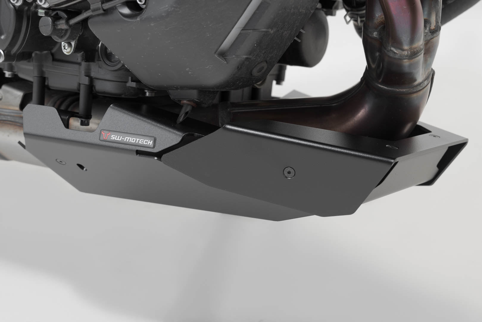 SW-MOTECH Quilla Negro. Yamaha MT-09 (21-).