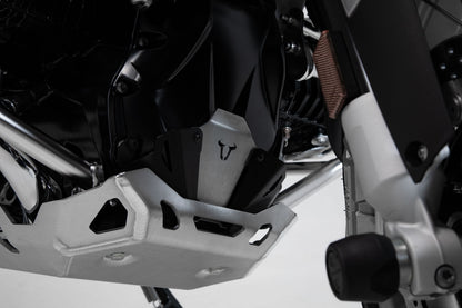 SW-MOTECH Extensión delantera de protector de motor Negro/plateado. BMW R1200 (12-18) R1250 (18-).