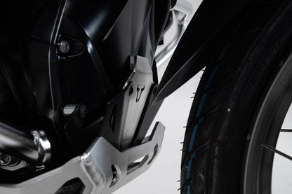 SW-MOTECH Extensión delantera de protector de motor Negro/plateado. BMW R1200 (12-18) R1250 (18-).