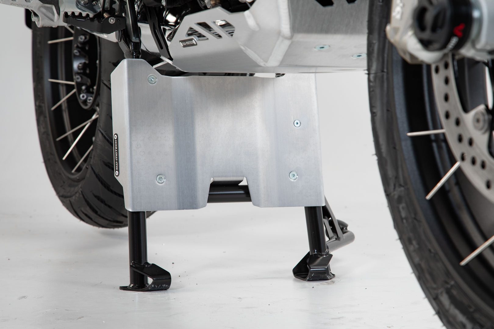 SW-MOTECH Extensión protector motor para caballete central Plateado. BMW R1200GS (12-18) R1250GS (18-).
