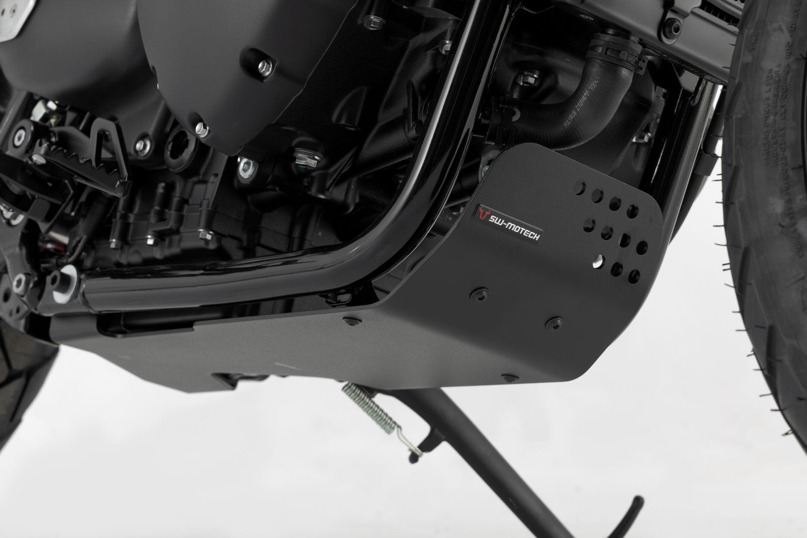 SW-MOTECH Protector de motor Negro. Modelos Triumph.