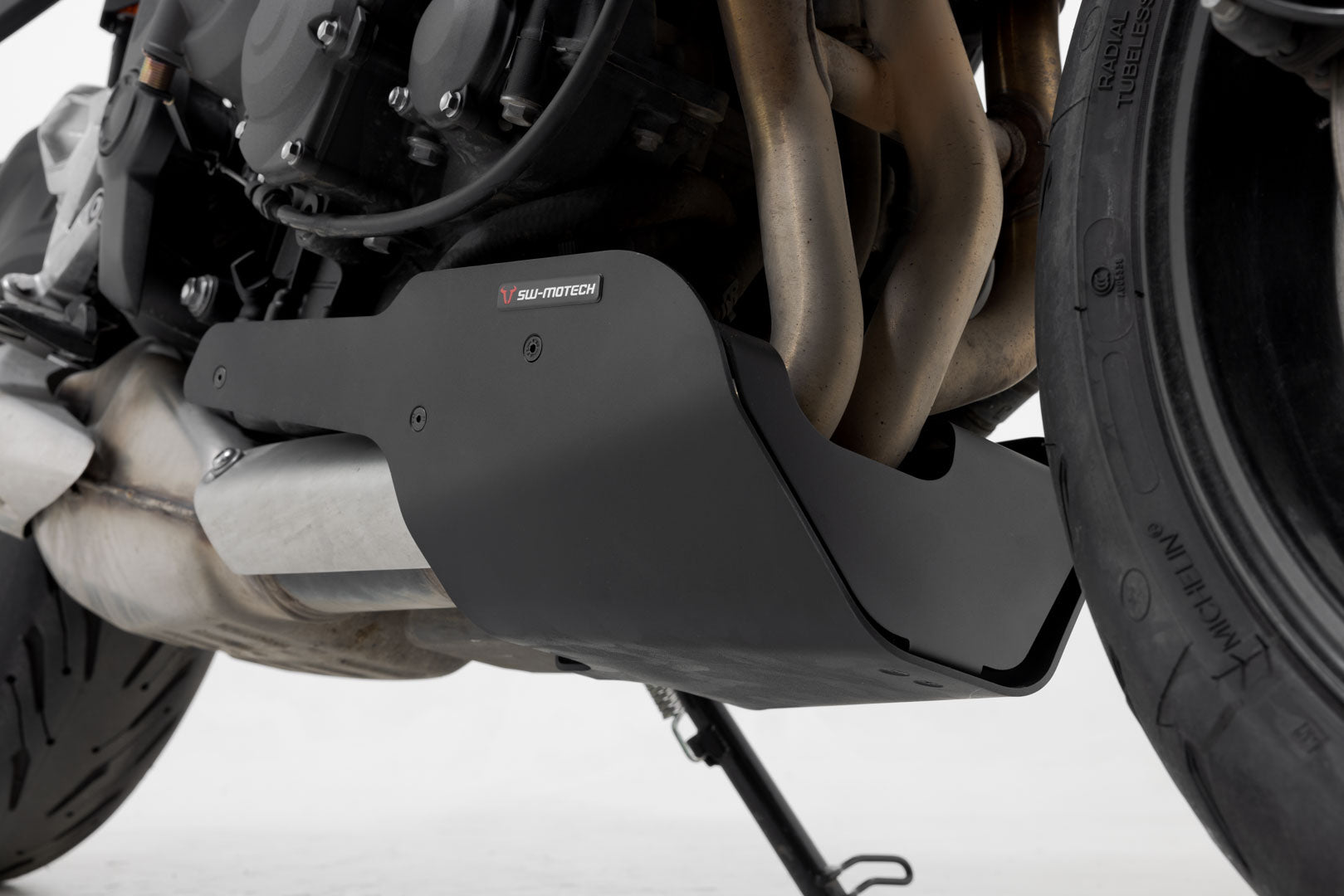 SW-MOTECH Protector de motor Negro. Triumph Trident 660 / Tiger 660.