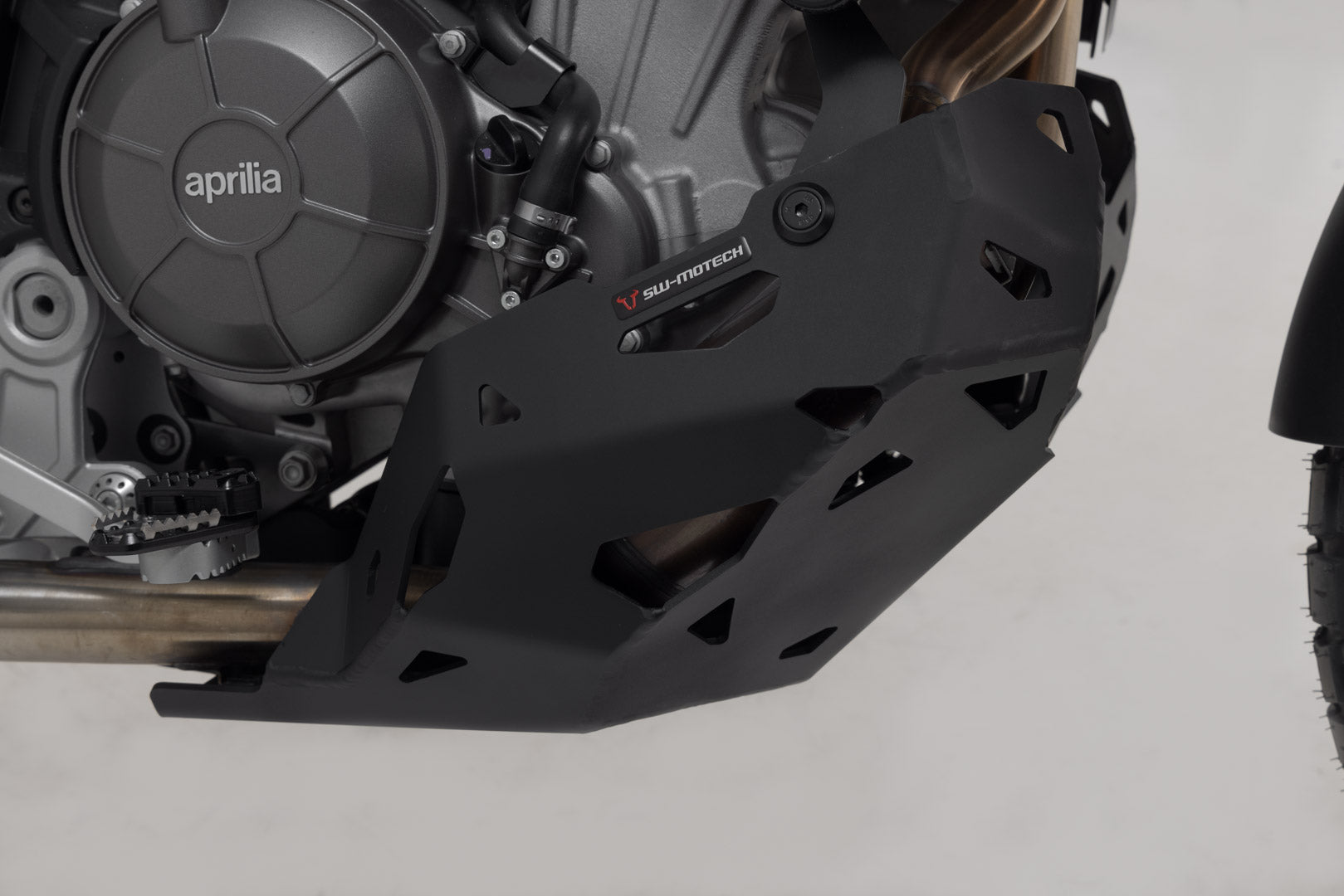 SW-MOTECH Protección del motor Negro. Aprilia Tuareg 660 (21-).