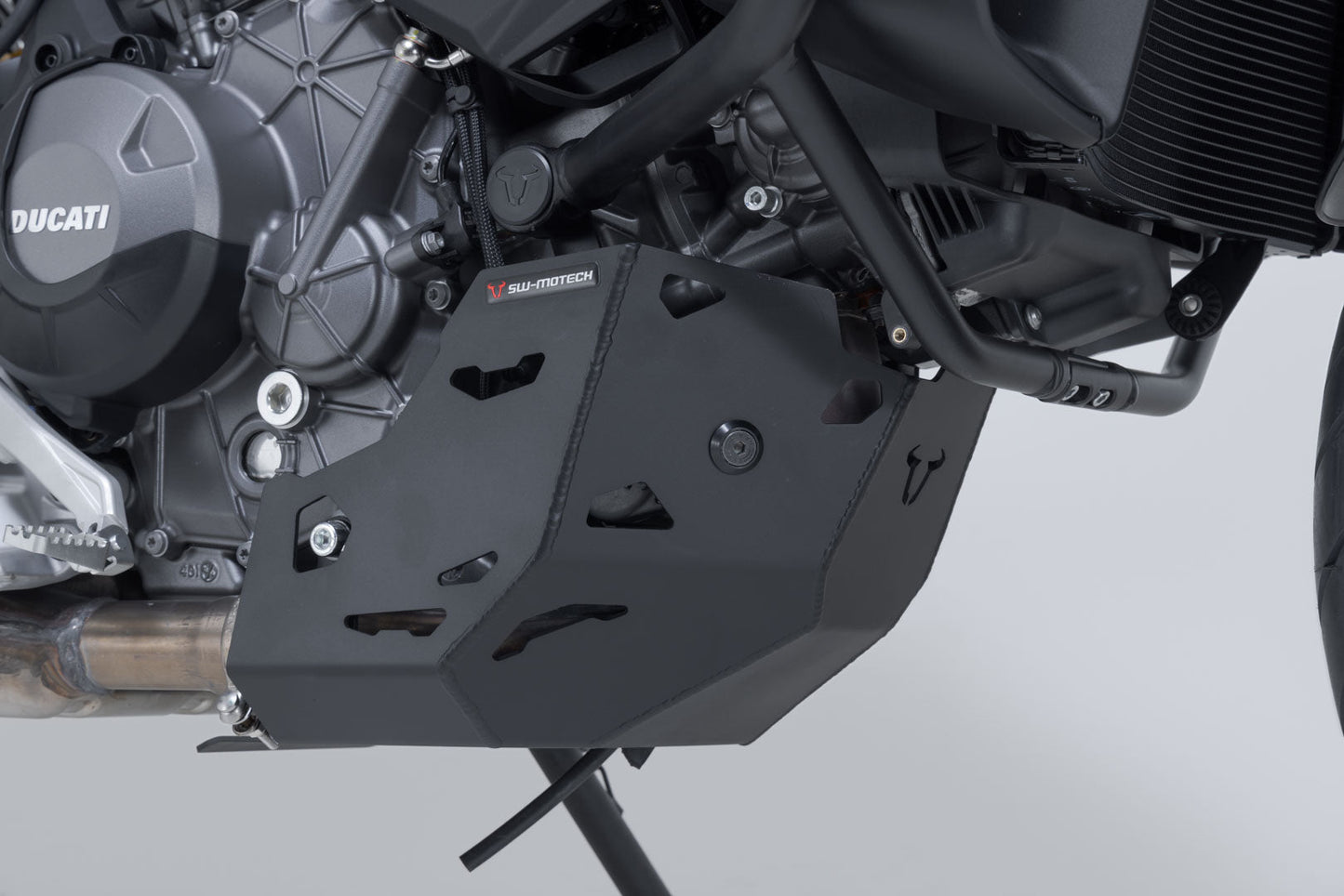 SW-MOTECH Protector de motor Negro. Ducati Multistrada V2 / V2 S (24-).