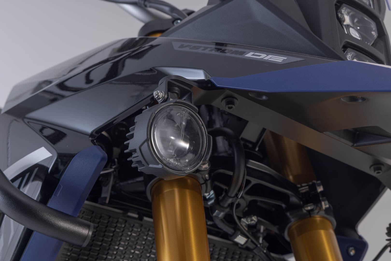 SW-MOTECH Soporte para faros Negro. Suzuki V-Strom 800 / 800DE (22-).