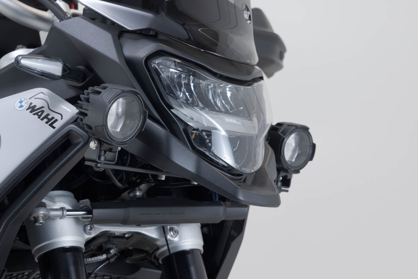 SW-MOTECH Soporte para faros Negro. BMW F 900 GS (23-).