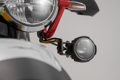 SW-MOTECH Soportes para luces Negro. Moto Guzzi V85 TT (19-23).