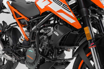 SW-MOTECH Protecciones laterales de motor Negro. KTM 125 (11-20) / 200 Duke (11-16).