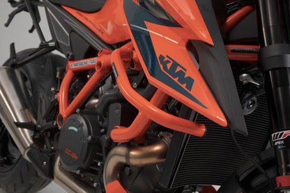 SW-MOTECH Protecciones laterales de motor Naranja. KTM 1290 Super Duke R / EVO (19-).