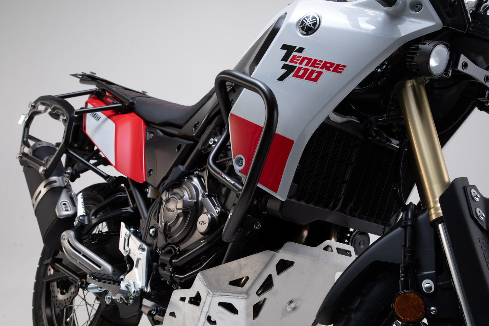 SW-MOTECH Protecciones laterales de motor Negro. Yamaha Teneré 700 (19-).